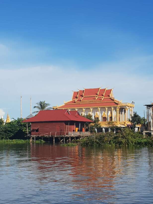 Siem Reap: Kompong Khleang Floating Village Guided Tour - The drive through rice country: more than a transfer