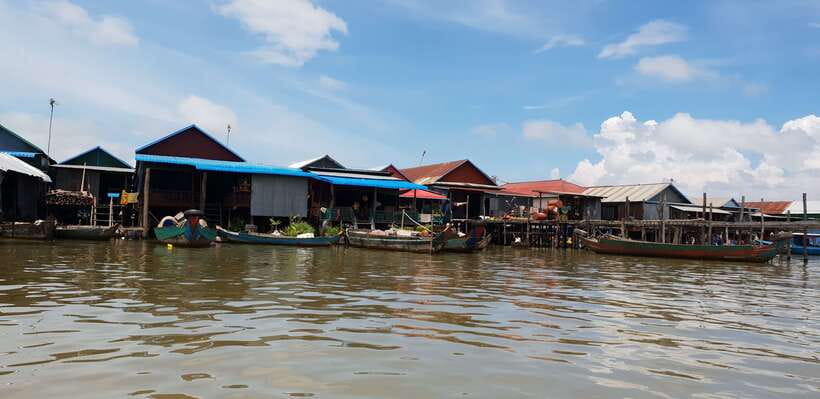 Siem Reap: Kompong Khleang Floating Village Guided Tour - Life on stilts: what you’ll notice once you’re in the village