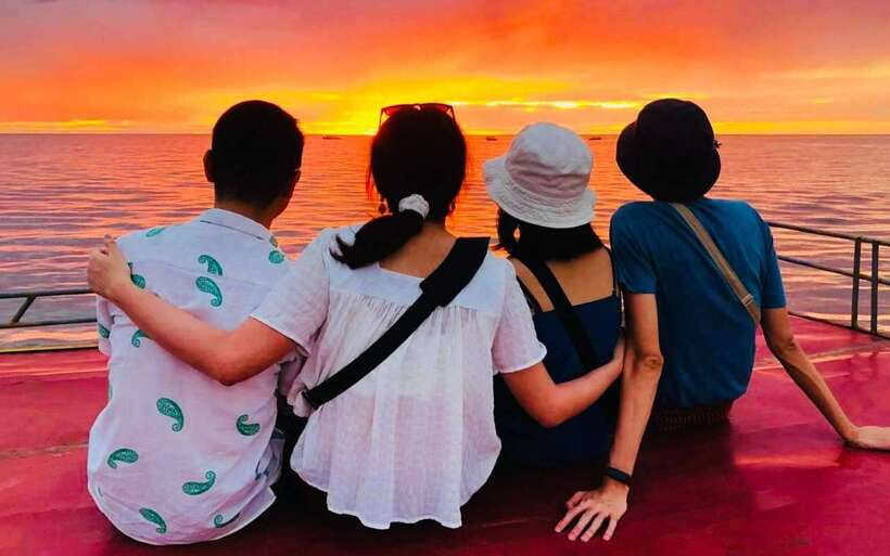 Siem Reap: Kompong Phluk Floating Village Half-Day Tour - A Quick Pagoda Moment at វត្តធម្មិស្សរារាម (Wat Damnis Sararam)