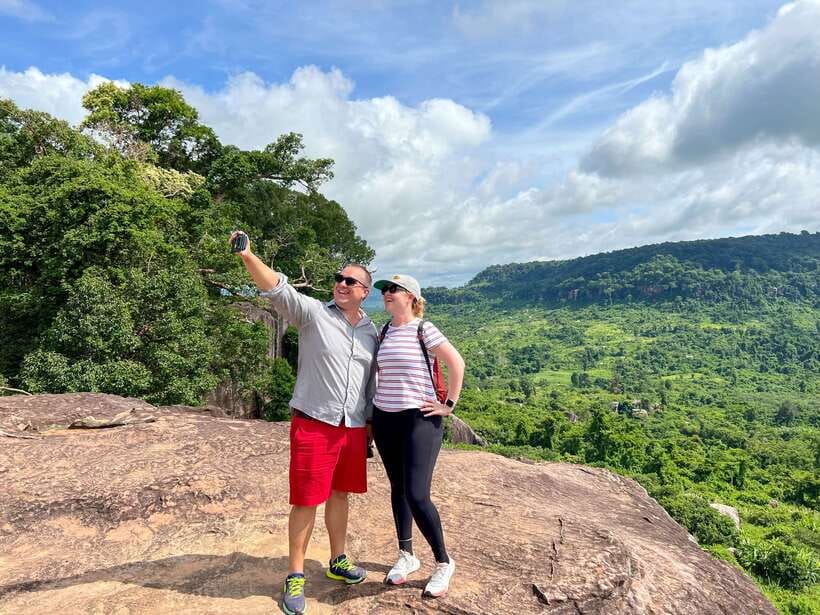 Siem Reap: Kulen Mountain, Beng Mealea and Tonle Sap Tour - Beng Mealea: walking through 12th-century stone under 300 years of growth