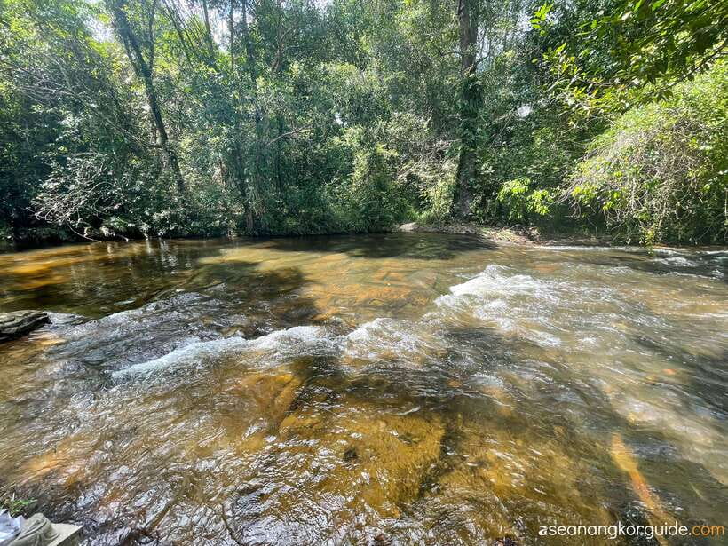 Siem Reap: Kulen Mountain Small Group Tour with Picnic Lunch - River of 1000 Lingas: The 802 AD Detail That Makes It Click