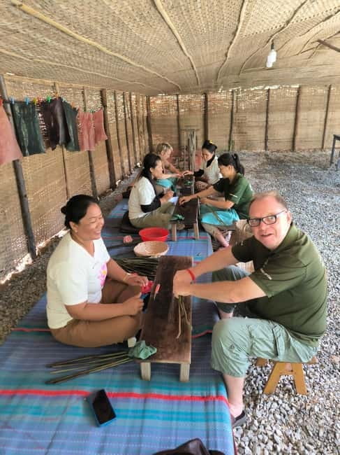 Siem Reap: Lotus Silk Farm- Tour, Lake & Masterclass - Lotus Silk Farm: what this Siem Reap stop really is