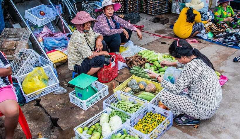 Siem Reap: Morning Cooking Class & Market Tour - Choosing Your Dishes: The Chef’s Plan Becomes Your Plan