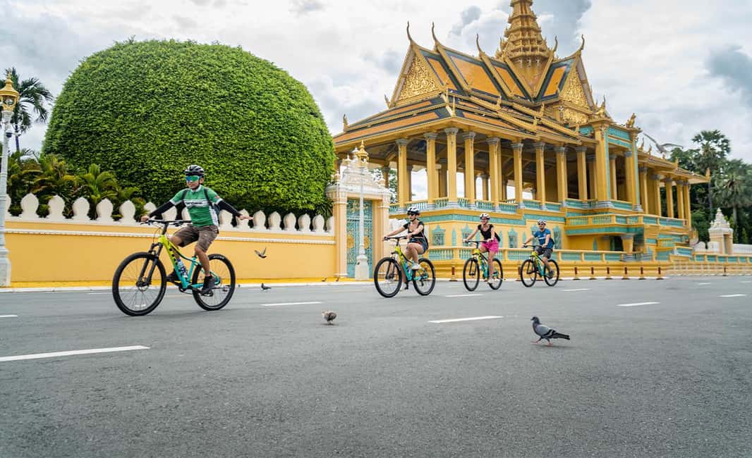 Siem Reap: Morning Food Tour, Market Walking & Street Art - Should you book the Siem Reap morning food and street art tour?