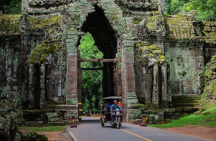 Siem Reap : Private Tuk-Tuk Tour of the Magnificent Temples. - Ta Keo: The Unfinished Temple Story You Can Spot in Stone