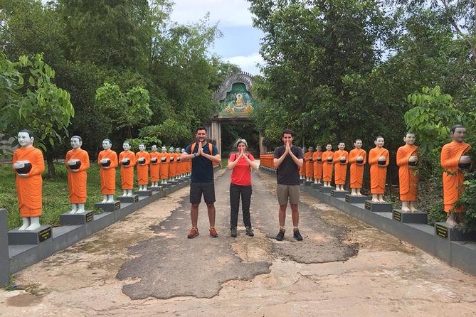 Siem Reap: Silk Farm & Countryside Offbeat Jeep Tour - The countryside ride: villages, typical houses, and rice paddy views
