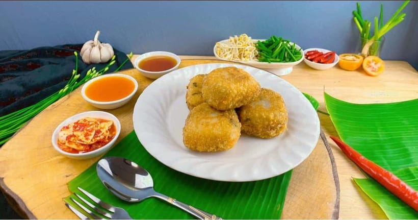Siem Reap: Small Group Street Food Tour with Tuk-Tuk Ride - Why this Siem Reap street food tour feels smarter than wandering alone