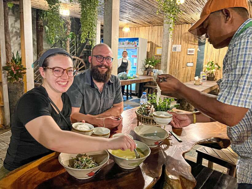 Siem Reap: Small Group Street Food Tour with Tuk-Tuk Ride - Pickup timing and tuk-tuk logistics that keep the night smooth