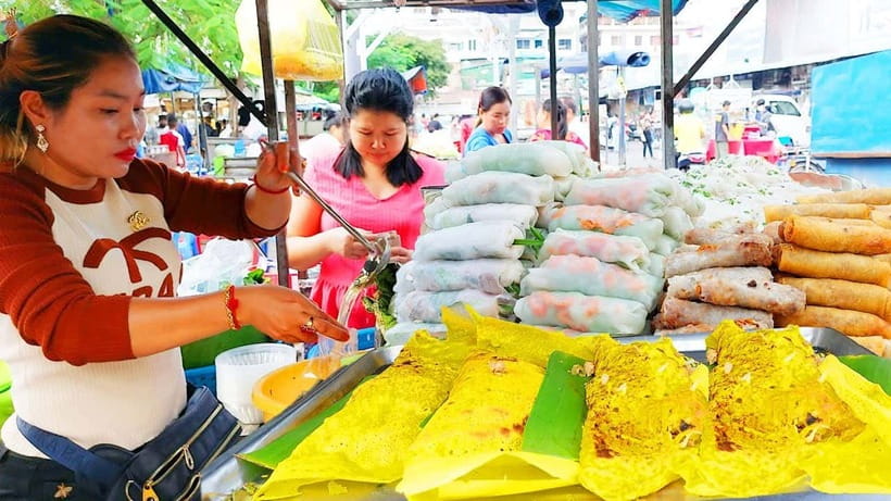 Siem Reap Street Foods Tour by Tuk Tuk with Personal Guide - Hotel pickup to shrine photo stop: start moving, start snacking