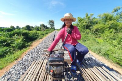 Siem Reap to Battambang Private Guided Tour (Day Trip) - Ek Phnom Temple: An 11th-century stop with included entry