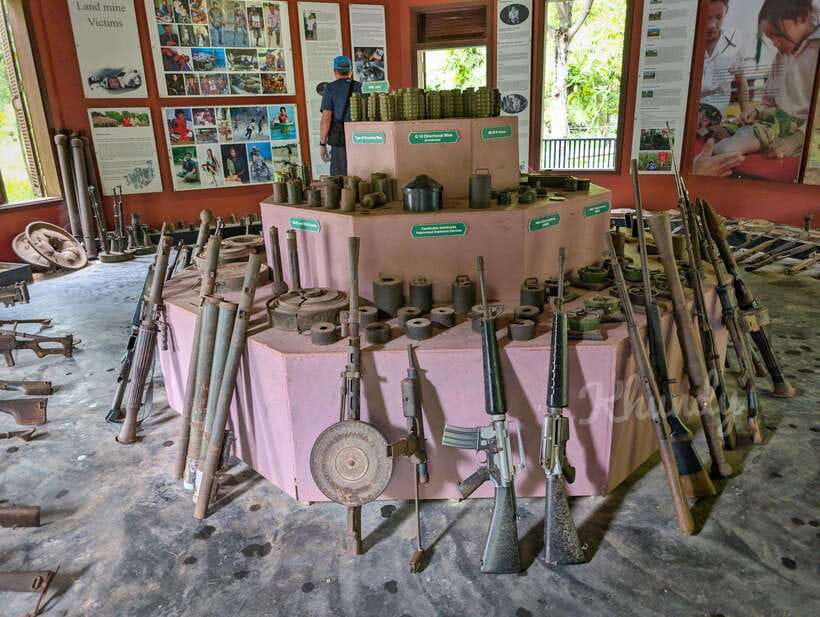 Siem Reap: War Museum included Ticket & Free Round trip - Key things I’d circle before you go