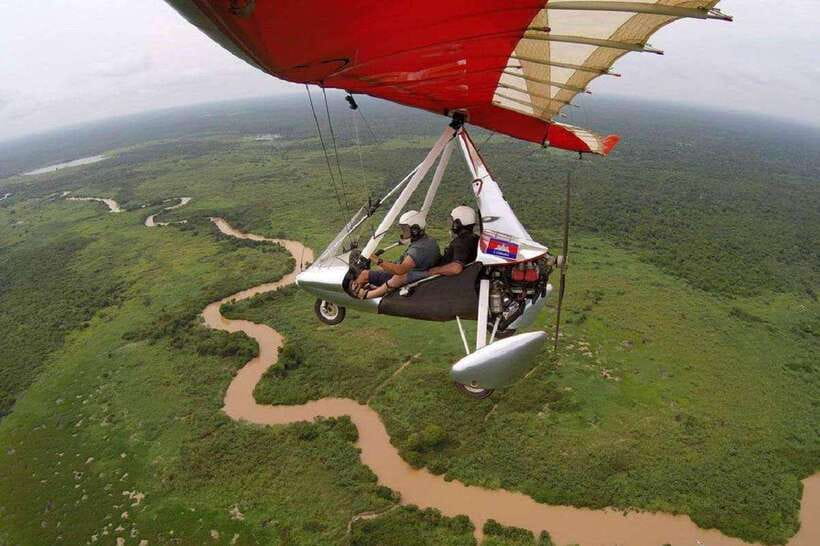 Sky Venture Microlight Siem Reap - Why a microlight view over Angkor beats the helicopter feel