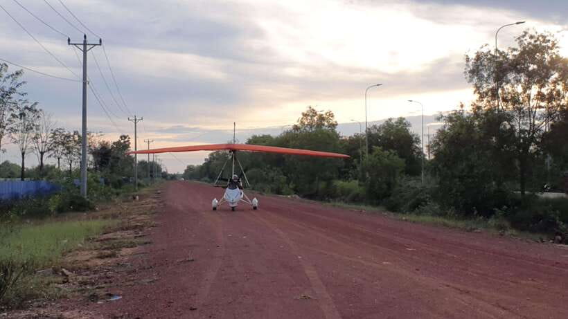 Sky Venture Microlight Siem Reap - Beyond Angkor: jungles, floating villages, and flooded forests