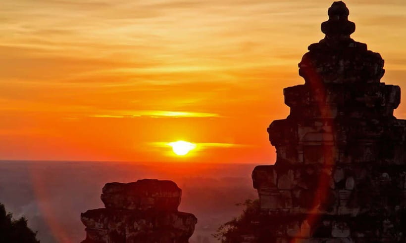Small-Group Full Day Angkor wat Guide tour with Sun set - Price and value: why $14 can be a bargain, if you plan for the pass