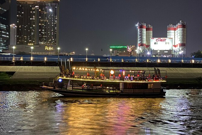 Sunset Cruise-Unlimited Beers-Sodas-BBQ buffet-Fruit platter - The Drinks Deal: Unlimited Beer and Sodas, With a Couple of Smart Notes
