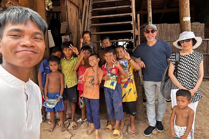 Village Life Tour from Siem Reap - Entering the Village: Houses, Markets, Workshops, and Daily Routines