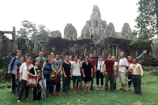 Wildlife Expedition: Elephant Sanctuary, Kbal Spean Banteay Srei - Timing, comfort, and what to wear for temple walking